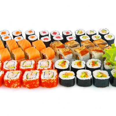 Сет Гурман в MaybeSushi по цене 1650 ₽