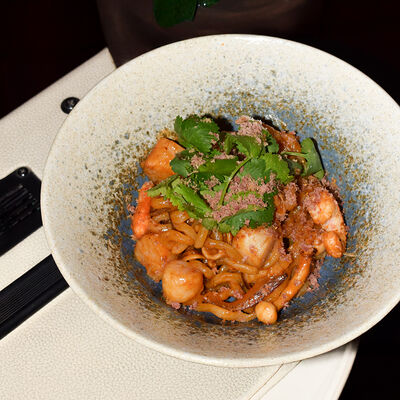 Удон с морепродуктамив Self Edge Japanese по цене 1900 ₽