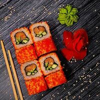 Ролл Калифорния с лососем в Dadaroll