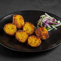 Картофель на углях в Асса-Асса, любовь, огонь и мясо