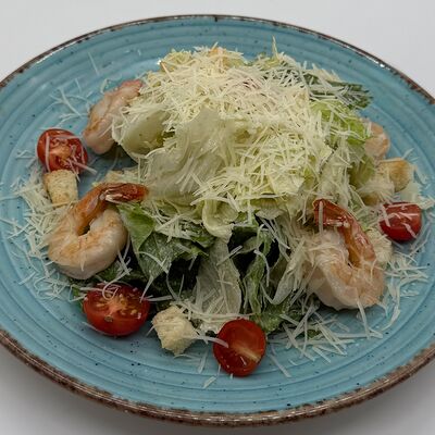 Салат Цезарь с тигровыми креветками в Кафе Сербской кухни Шеff по цене 780 ₽