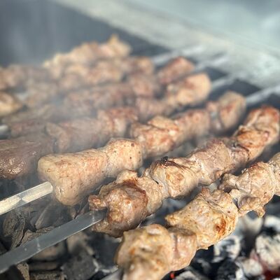 Шашлык из свиной шеи в Перформанс вкуса по цене 430 ₽