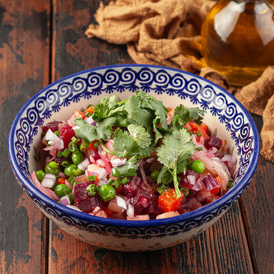 Винегрет с квашеной капустой и зеленым горошком в Сыроварня по цене 450