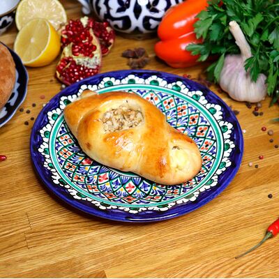 Венгерка с творогом и грецким орехом в Плов & лагман по цене 90
