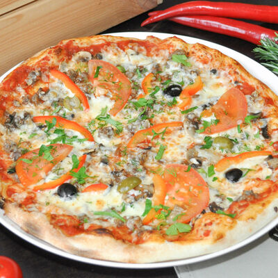 Пицца по-домашнему в PrestoMia по цене 420 ₽