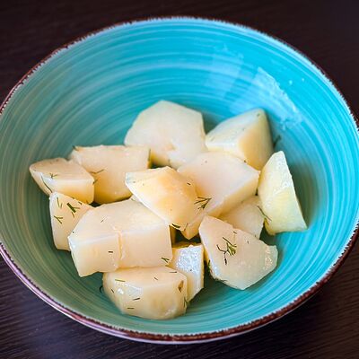 Отварной картофель с зеленью в Навруз по цене 180 ₽