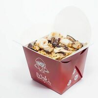 Вок №9 Рис с кальмаром и шиитаке в соевом соусе в Woki