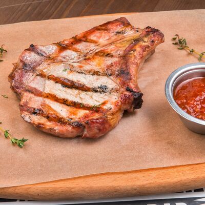 Свинина на гриле в BBQ Bar по цене 395 ₽