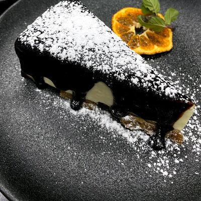 Чизкейк шоколадный в БункерПаб по цене 450 ₽