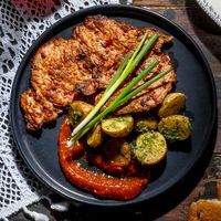 Свинина по-мегрельски в Хачапури Марико