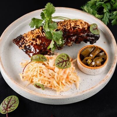 Ребра в соусе BBQ в РАХАТ по цене 710 ₽