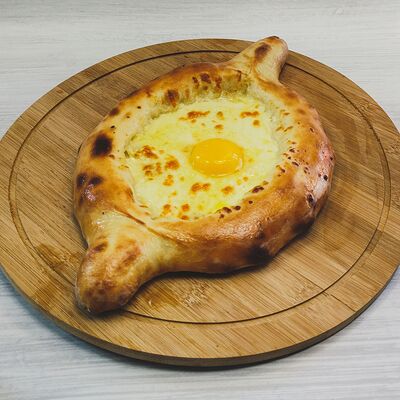 Хачапури по-аджарски в Istanbull по цене 650 ₽