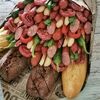 Букет с багетом, колбасками и сыром в Fantazybuket по цене 3200