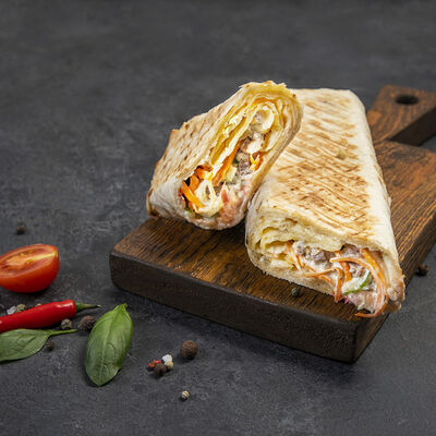 Шаурма с курицей в 7 небо по цене 308 ₽