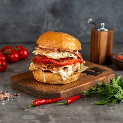 Ферма бургер в Manny's Burger по цене 770 ₽