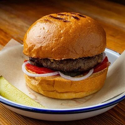 Бургер Тейсти в Реберная №1 по цене 908 ₽