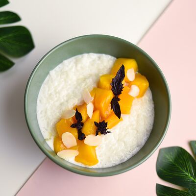 Рисовая молочная каша с манго в Pokemania по цене 419 ₽