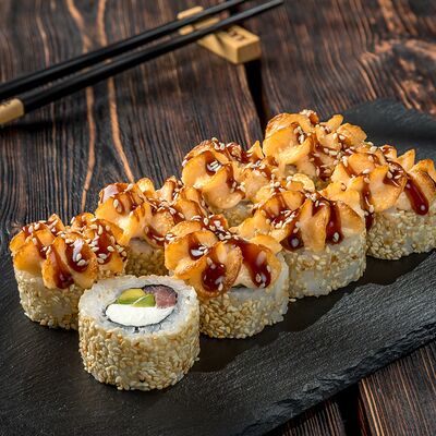 Запеченный тунец в Суши Гурмэ по цене 220 ₽