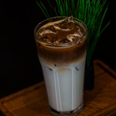 Айс латте Тропический в КоФеМан по цене 410 ₽