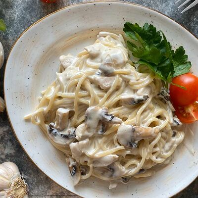 С курицей и грибами в Maki Family по цене 299