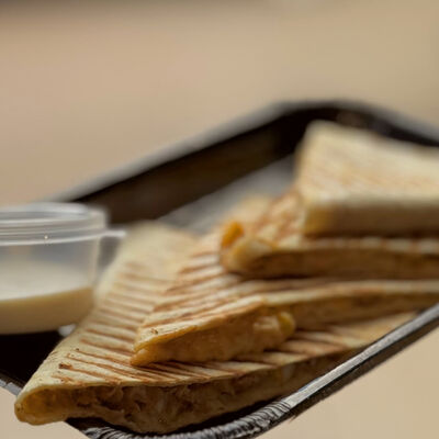 С курицей в Ками cafe club по цене 523 ₽