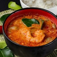 Суп Том ям с морепродуктами и рисом! в Kimchi Chicken