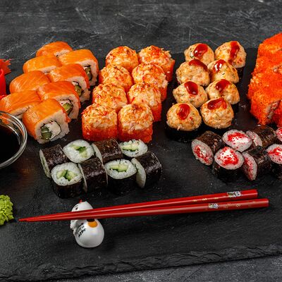 Сет Семейный в Sushi Pizza Top по цене 2599 ₽