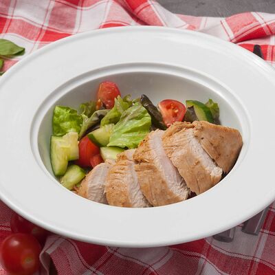 Овощной салат с индейкой в Perotti Pizza по цене 305