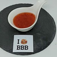 Соус Shriracha Spice Orange в Black Bear MoBIL Burger & Shaw