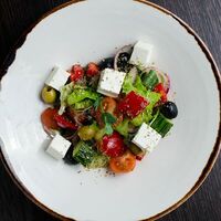 Греческий салат в Bezhitsa