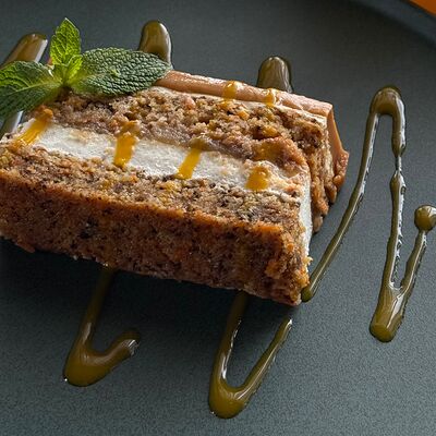 Морковный торт в Кинто по цене 585 ₽