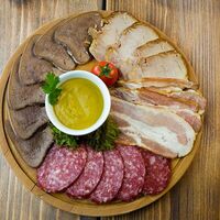Мясное ассорти с горчицей в Вертолётка