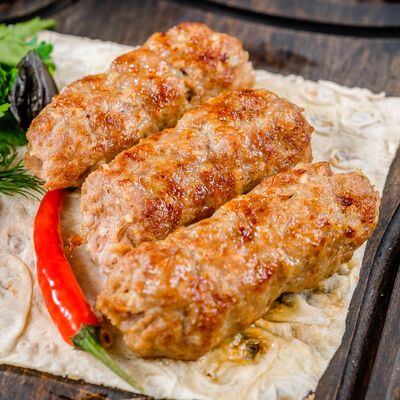 Люля-кебаб из баранины в Роял Палас по цене 550 ₽