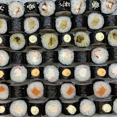 Сет Классический в Fenix Sushi по цене 1100 ₽