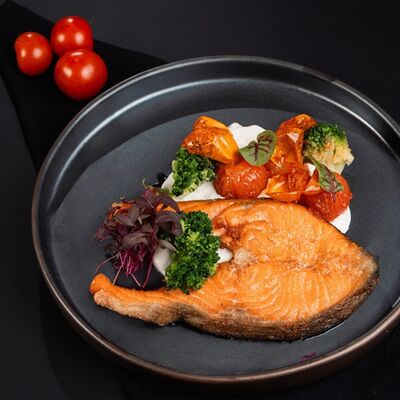 Стейк из форелив РАХАТ по цене 1500 ₽