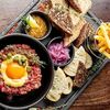 Тартар из говядины на компанию в Clever Irish Pub по цене 59