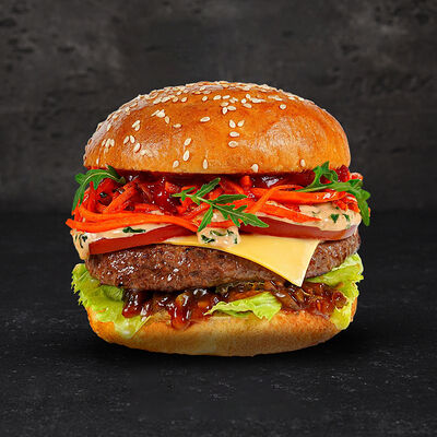 Бургер по-корейски в Магбургер & Братья Караваевы по цене 495