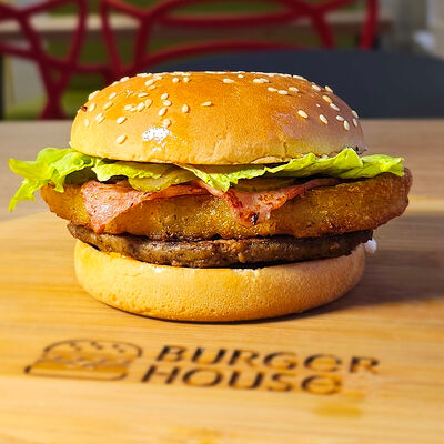 Русский бургер в Burger House по цене 420 ₽