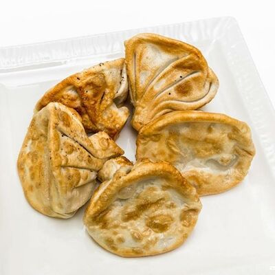 Хинкали с сыром жареные в Хинкали по цене 580 ₽