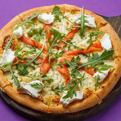 Пицца Филадельфия в Перчини на огне по цене 750