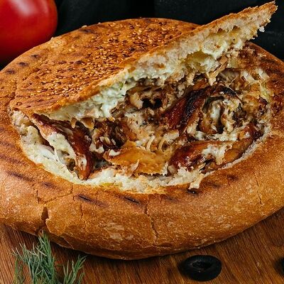 Хрустящая булкав Шаурма от души по цене 370 ₽