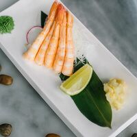 Сашими Креветка в НА ЛУНЕ