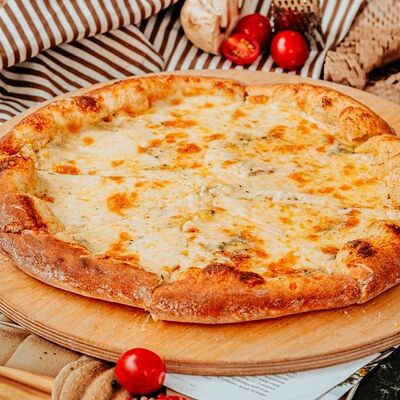 Пицца Четыре сыра в OK PIZZA по цене 590
