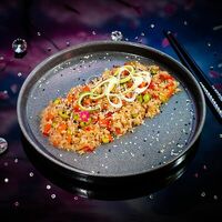 Рис чесночный с овощами в Mamoru