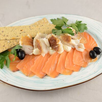 Рыбное ассорти в Крем кафе по цене 1320 ₽