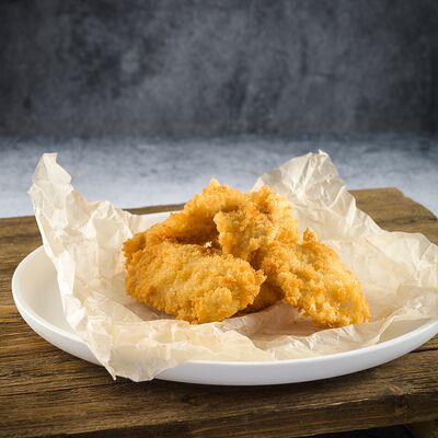 Куриные стрипсы в фирменной панировке в CAFE BREAKFAST & LUNCH по цене 279 ₽