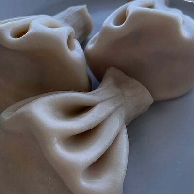 Хинкали с бараниной и зеленью в Кинто по цене 884 ₽