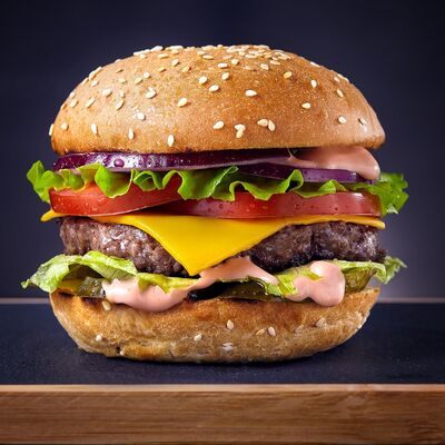 Бургер Сытый студент в Джамбо по цене 480 ₽