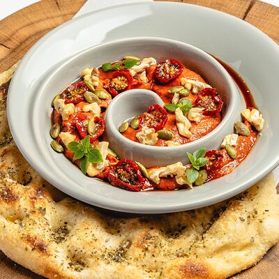 Крем из запеченного перца Мухаммара в Christian по цене 1080 ₽