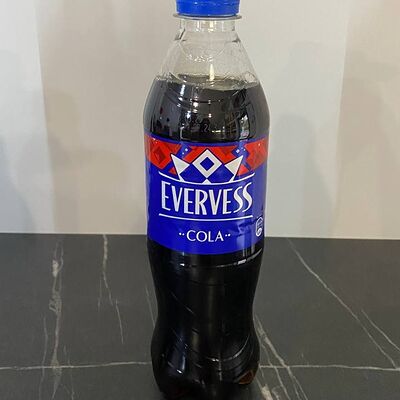 Cola Evervess в Шаурма здесь по цене 200 ₽